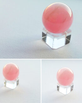 roosast kvartsist kristallkuul